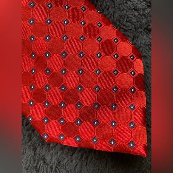 Tommy Hilfiger Silk Tie - Picture 2 of 4